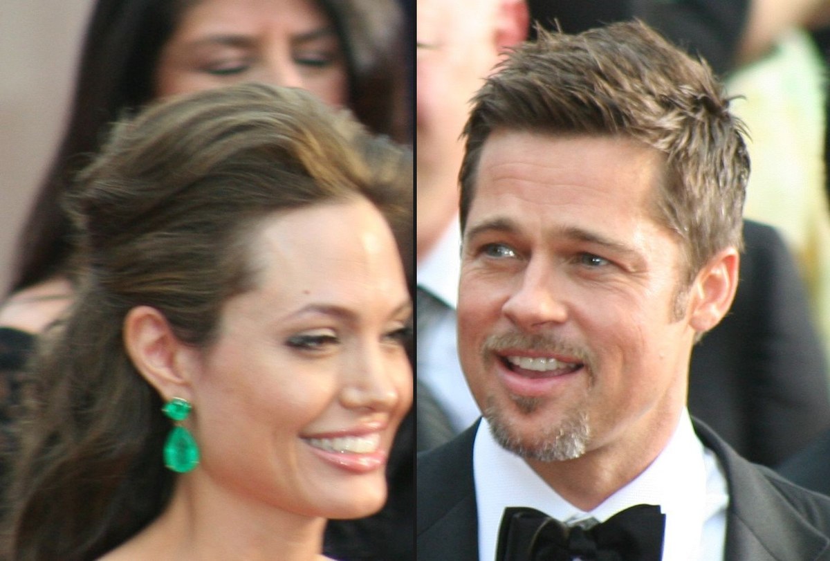 Angelina Jolie and Brad Pitt in matching close-up portraits side by side, divided by a thin line, both smiling at the 81st Academy Awards in February 2009.